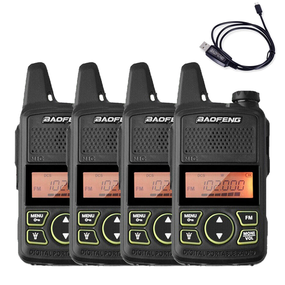 4er-Set Baofeng T1 Mini-Funkgeräte mit Programmierkabel für individuelle Einstellungen.