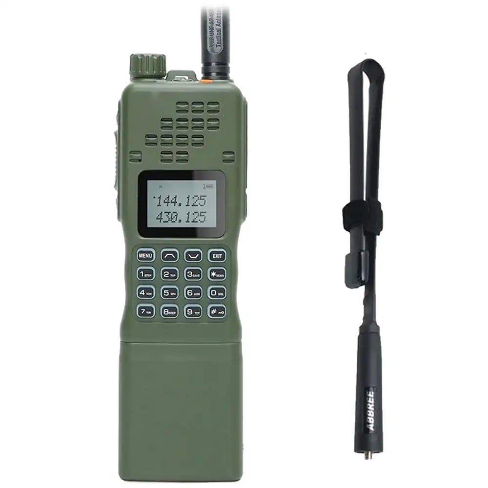 Grünes Baofeng AR-152 15W Militär-Zwei-Wege-Funkgerät mit einer 47 cm CS-Antenne für verbesserte Reichweite und Signalstärke.