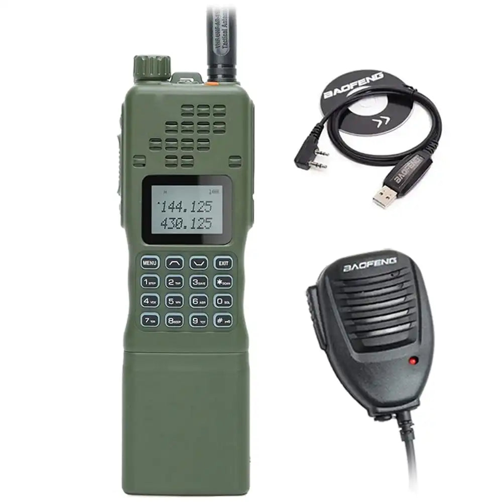 Baofeng AR-152 15W Langstrecken-Funkgerät in Militärgrün mit Programmierkabel und Lautsprechermikrofon – ideal für Outdoor-Kommunikation.