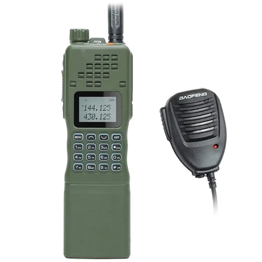 Robustes Baofeng AR-152 15W Langstrecken-Funkgerät in Grün, komplett mit externem Lautsprechermikrofon für einfache Handhabung.