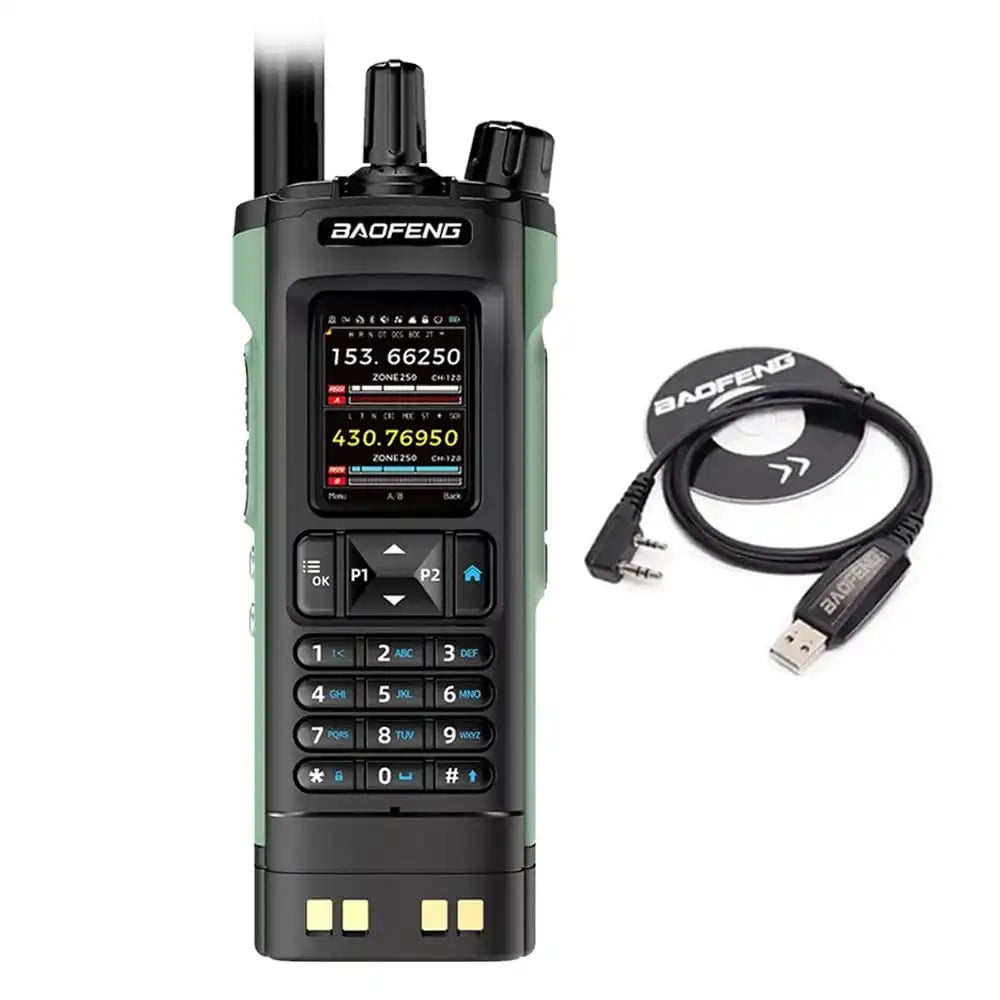 Baofeng DM-32 10W DMR Digital Funkgerät mit GPS und Programmierkabel für einfache Konfiguration und PC-Anschluss.
