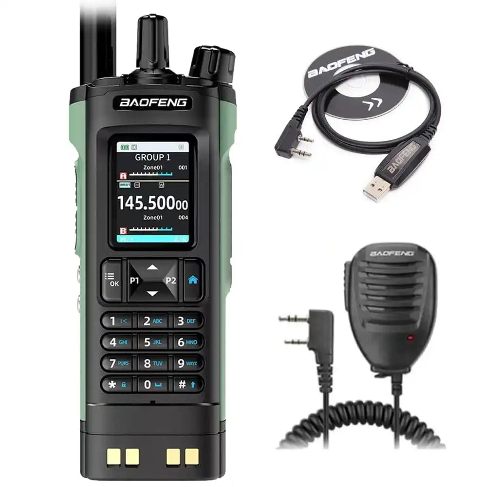 Baofeng UV-32 GPS 10W Walkie-Talkie in Grün mit Bluetooth-Programmierung, Multiband-Funktion, Lautsprechermikrofon und Programmierkabel.