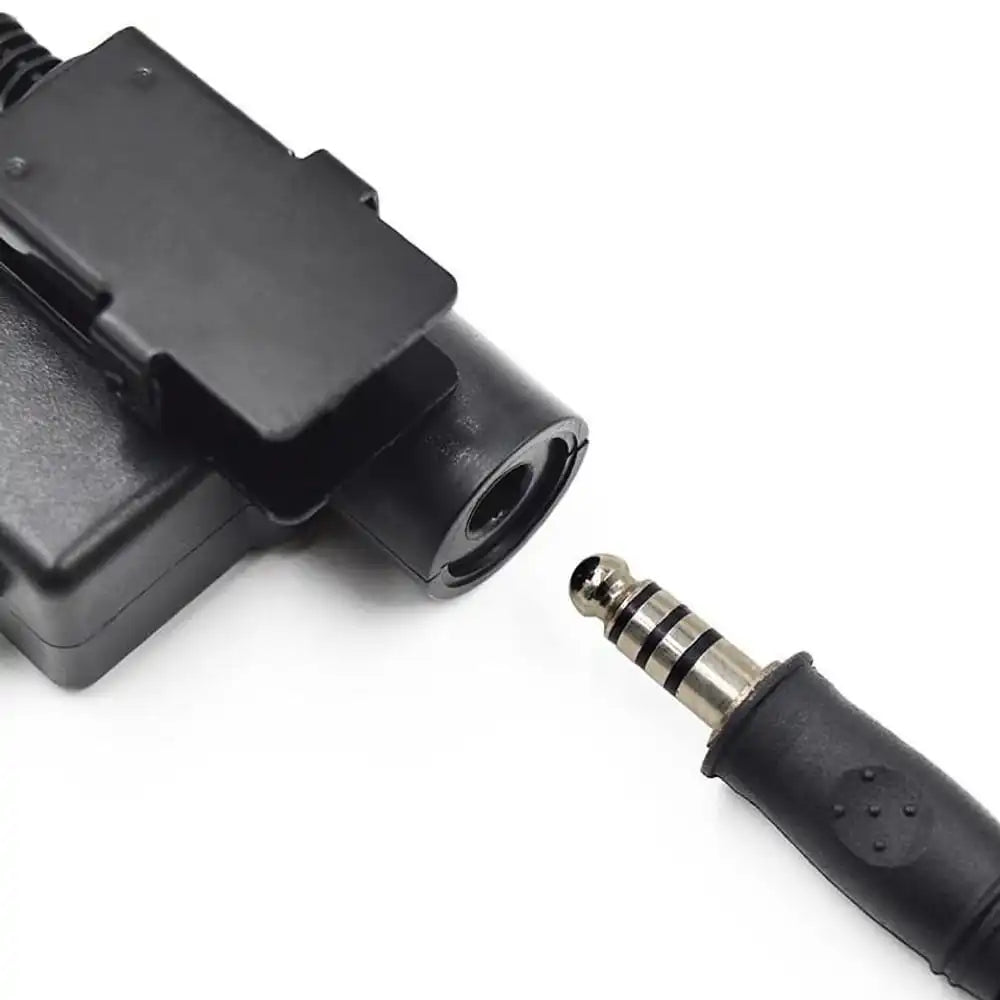 PTT-Kabel im Einsatz, demonstriert die Befestigung und Handhabung.